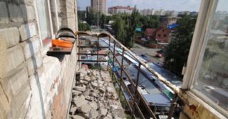Демонтаж балкона Сергиев Посад, цена от 2953 руб.
