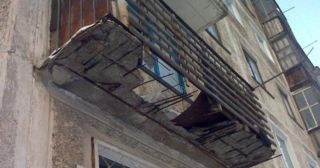 Демонтаж балкона Сергиев Посад, цена от 2953 руб.