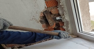 Демонтаж оконных откосов по выгодной цене от 518 руб. в Сергиевом Посаде - Сварной-Сгп